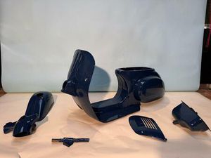 VESPA 50S ODER 125 CCM IN BLU MARINA 275