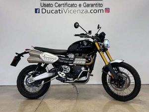 TRIUMPH SCRAMBLER 1200 XE BLACK NERO