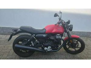 MOTO GUZZI V 7 STONE ABS ROSSO