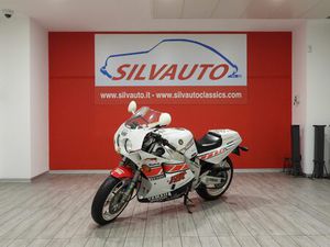 1990 YAMAHA FZR 1000 GENESIS EX UP I^SERIE A VENDRE