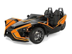 2017 SLINGSHOT SLR