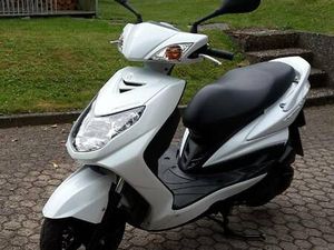 YAMAHA CX 125 CYGNUS X CANTON LUCERNE -