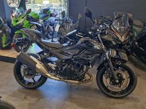 KAWASAKI Z 500 BK1 - 2026