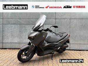 YAMAHA XMAX 125