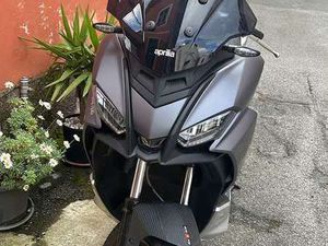 APRILIA SR GT 125