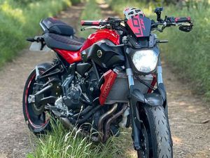 YAMAHA MT07 A2