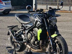 TRIUMPH TRIDENT 660 35KW A2 NERO