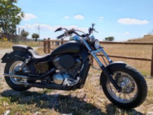 HONDA SHADOW 750 CUSTOM