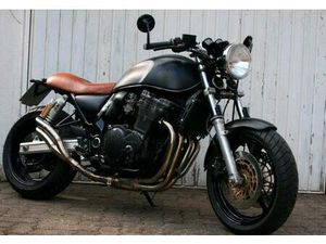 SUZUKI GSX 750 INAZUMA CAFÉ RACER