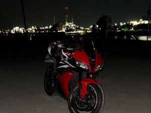 HONDA CBR 600RR PC40