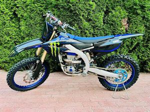 YAMAHA YZ450F MONSTER ENERGY EDITION FINANZIERUNG