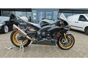 HONDA CBR 1000 RR-R SP