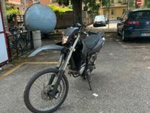 YAMAHA WR 125