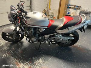 SUZUKI BANDIT 600 2002