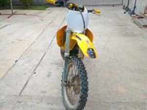SUZUKI RM 250 - 2000