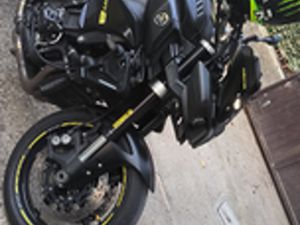YAMAHA MT10