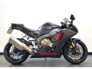 USED HONDA CBR1000RR FIREBLADE FOR SALE IN STRATFORD UPON AVON