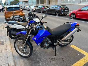 YAMAHA - XT660R