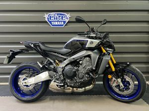 YAMAHA MT-09 SP 2025 - LIVRAISON