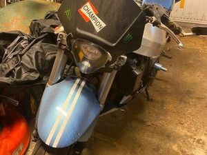 ② HONDA CBR 929 RR FIREBLADE