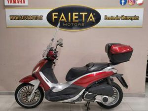 VENDO PIAGGIO BEVERLY 300 I.E. (2010 - 16) USATA A SAN BENEDETTO DEL TRONTO (CODICE 9833454) - MOTO.IT