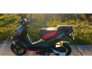 APRILIA SR50