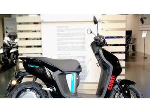VENDO YAMAHA NEO'S L1E DUAL BATTERY (2023 - 25) USATA A LUCCA (CODICE 9833626) - MOTO.IT