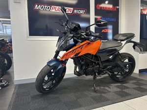 KTM 125 DUKE | 200KMS | 79€/MOIS