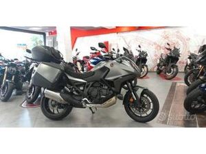 HONDA NT 1100 TRAVEL