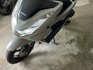 HONDA PCX 2024 COM 1400KM SEIXAL, ARRENTELA E ALDEIA DE PAIO PIRES