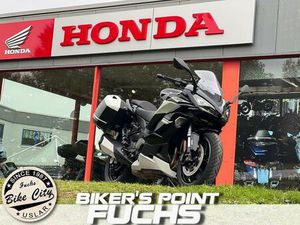 KAWASAKI NINJA 1000 SX