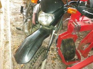 HONDA XR 125 (BILDER FOLGEN)