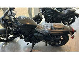 VENDO KAWASAKI ELIMINATOR 500 SE (2024 - 26) NUOVA A MASSAROSA (CODICE 9773007) - MOTO.IT