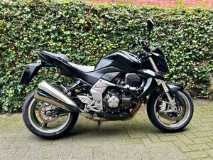 ② KAWASAKI Z1000- 2007