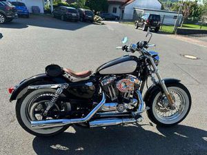 HARLEY-DAVIDSON SPORTSTER
