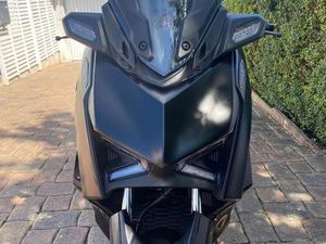 YAMAHA XMAX 300 TECH MAX