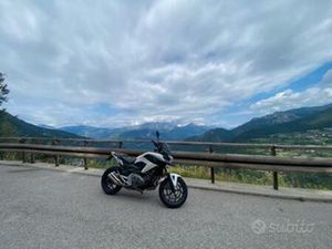 HONDA NC700X 2012