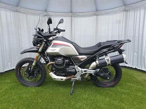 MOTO GUZZI V85 TRAVEL