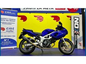 VENDO SUZUKI SV 650 S (1999 - 02) USATA A PADERNO DUGNANO (CODICE 9834027) - MOTO.IT