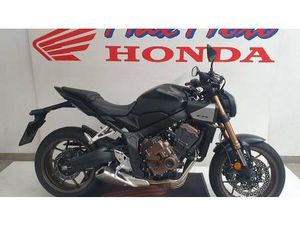 VENDO HONDA CB 650 R E-CLUTCH (2024 - 25) USATA A PIACENZA (CODICE 9834199) - MOTO.IT