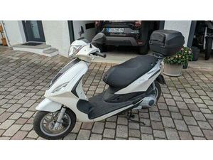 PIAGGIO FLY 125