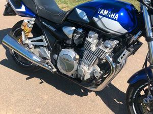 YAMAHA XJR 1300
