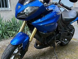 TRIUMPH TIGER