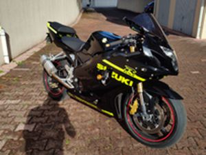 SUZUKI GSX R 600 K5