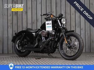 HARLEY-DAVIDSON SPORTSTER 883