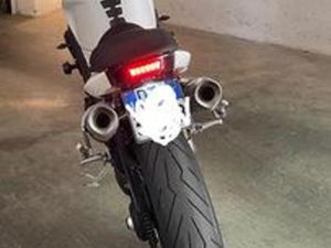 TRIUMPH SPEED TRIPLE 1050 - 2010