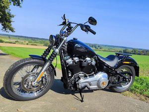 HARLEY-DAVIDSON FXST SOFTAIL STANDARD