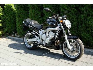YAMAHA FZ6