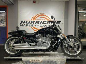 2013 HARLEY-DAVIDSON® V-ROD MUSCLE®