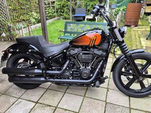 HARLEY-DAVIDSON STREET BOB